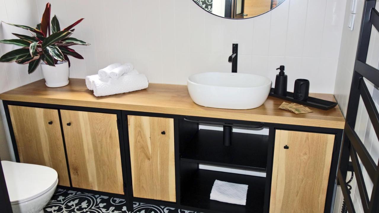 Dzikie Lisko - Apartament Z Tarasem Lesko Dış mekan fotoğraf